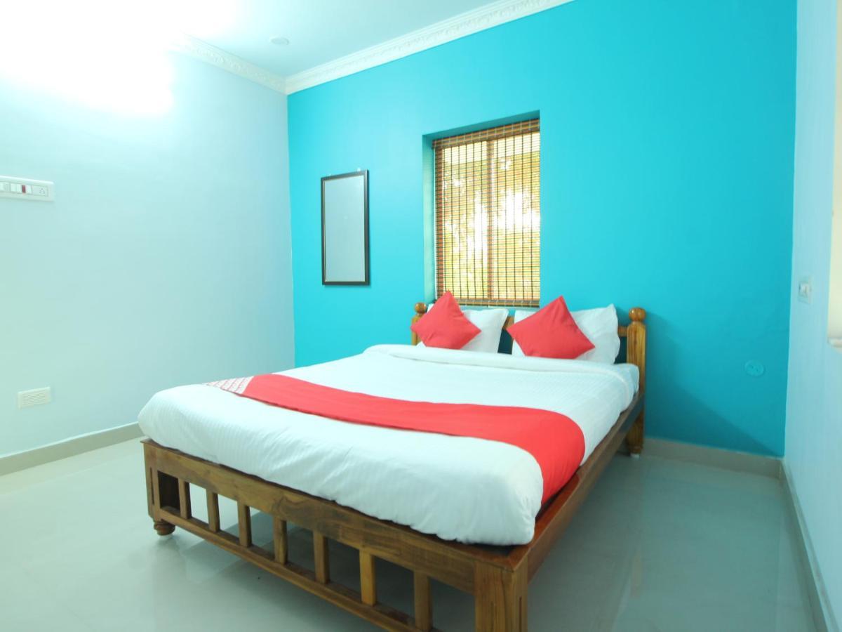 Tirunallar Jms Guest House المظهر الخارجي الصورة