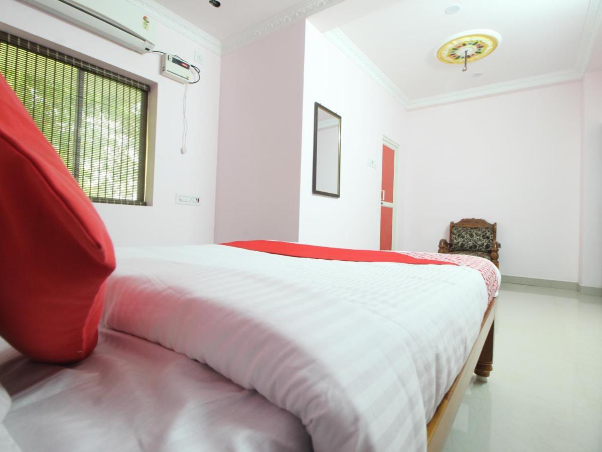 Tirunallar Jms Guest House المظهر الخارجي الصورة
